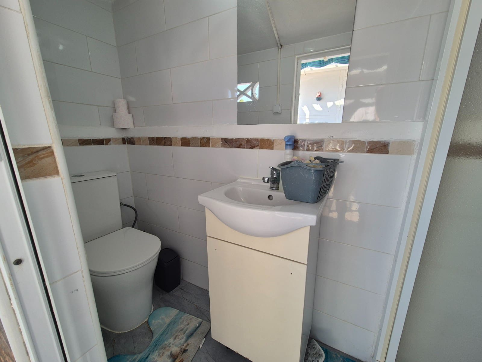 2 soverom Bungalow til salgs i Torrevieja med svømmebasseng - € 179 900 (Ref: 9584605)
