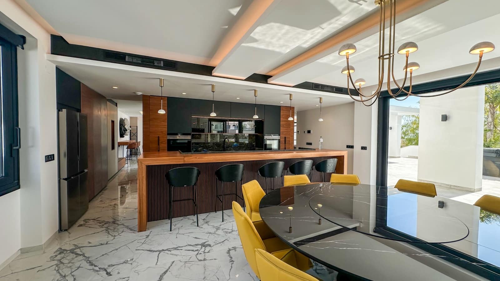 4 slaapkamer Villa te koop in Villamartin met zwembad garage - € 2.950.000 (Ref: 9715591)