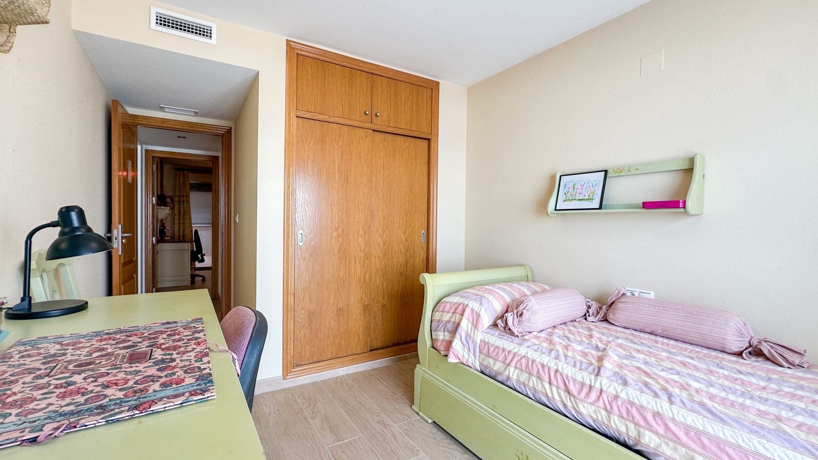 4 camera da letto Appartamento sulla Spiaggia in vendita in Torrevieja con piscina - 680.000 € (Rif: 9720301)
