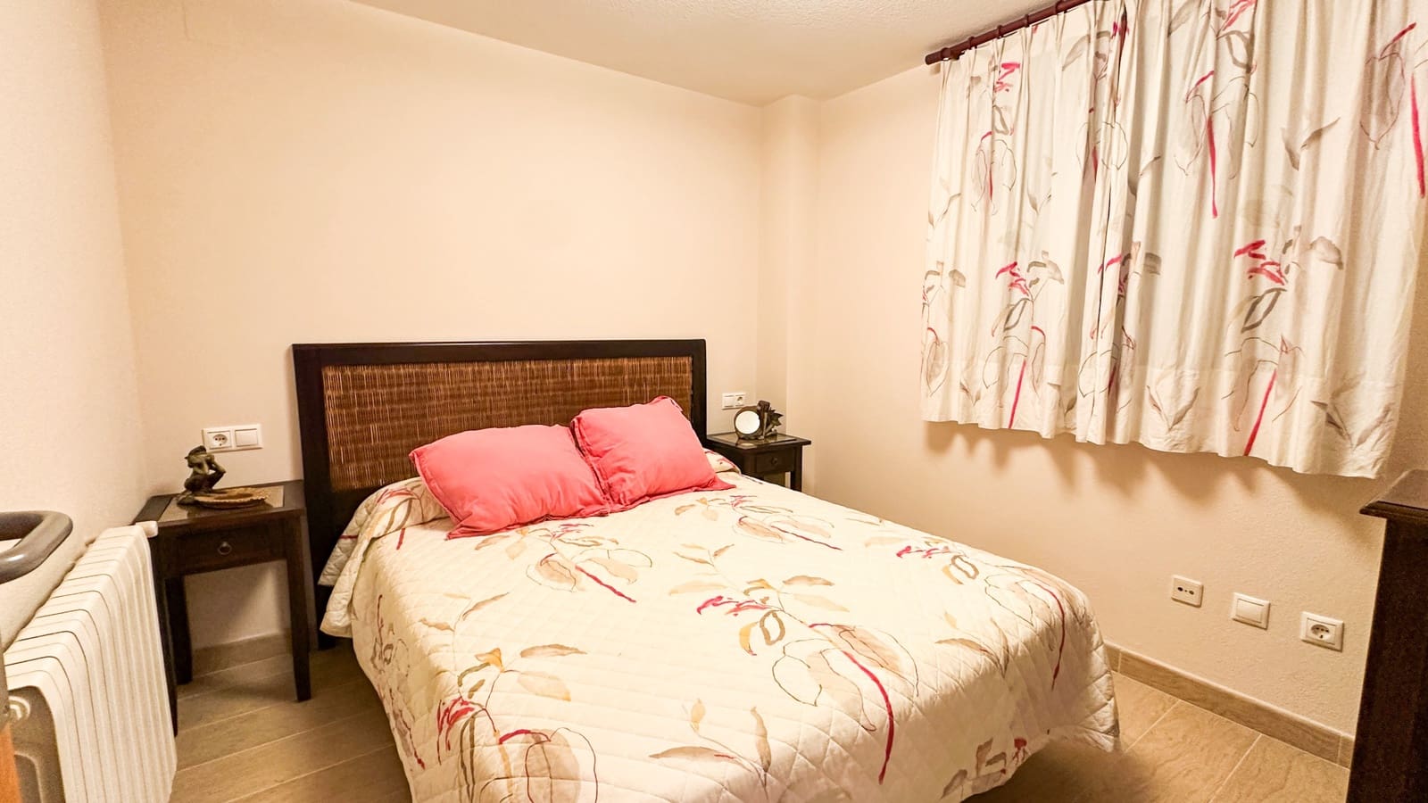 4 camera da letto Appartamento sulla Spiaggia in vendita in Torrevieja con piscina - 680.000 € (Rif: 9720301)