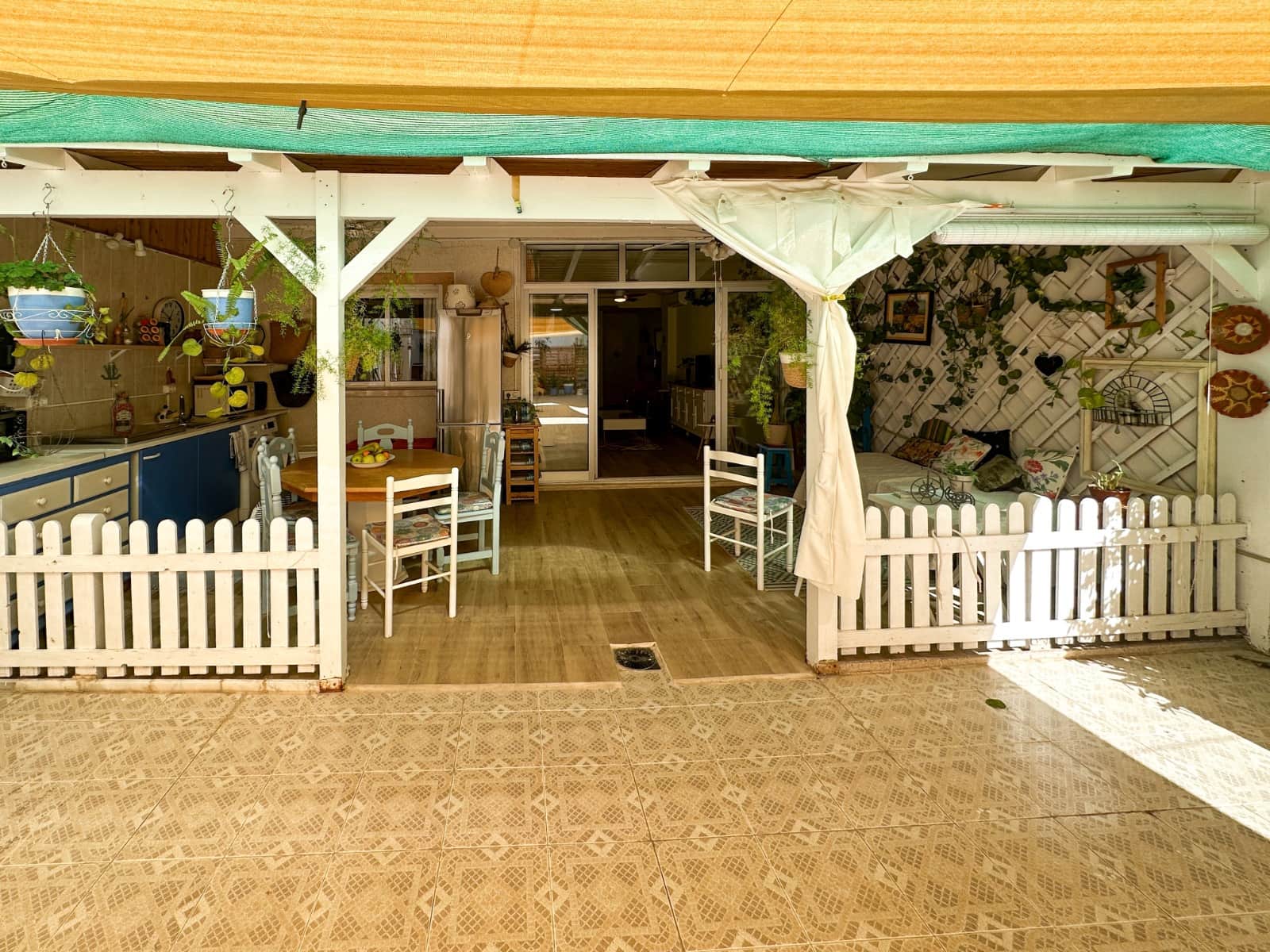 2 bedroom Beach Apartment for sale in Torrevieja - € 227,000 (Ref: 9730899)