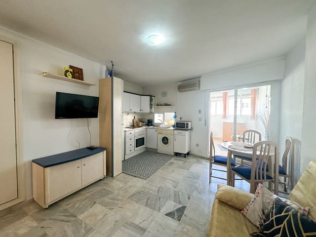 Studio for sale in Centro, Torrevieja with garage - € 127,000 (Ref: 9733754)