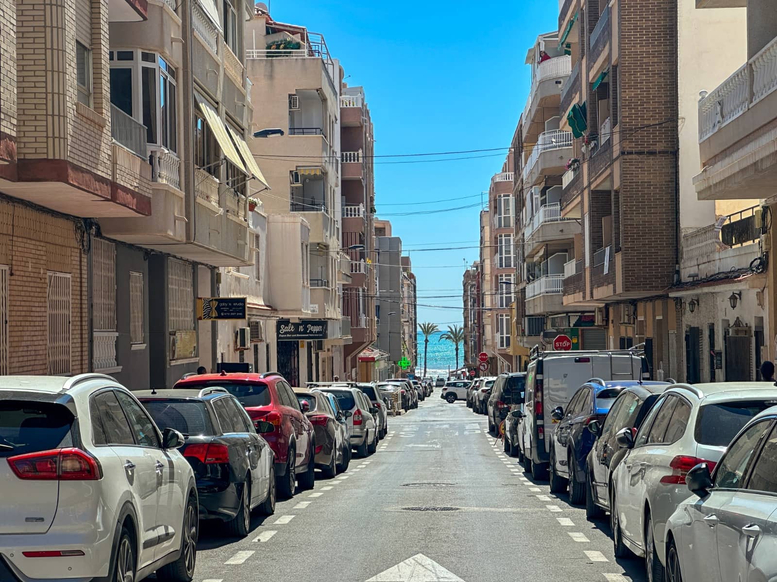 Studio for sale in Torrevieja with garage - € 127,000 (Ref: 9733754)