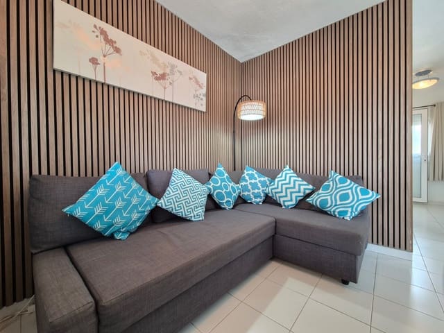 1 quarto Apartamento para venda em San Miguel de Salinas com piscina - 155 000 € (Ref: 9802608)