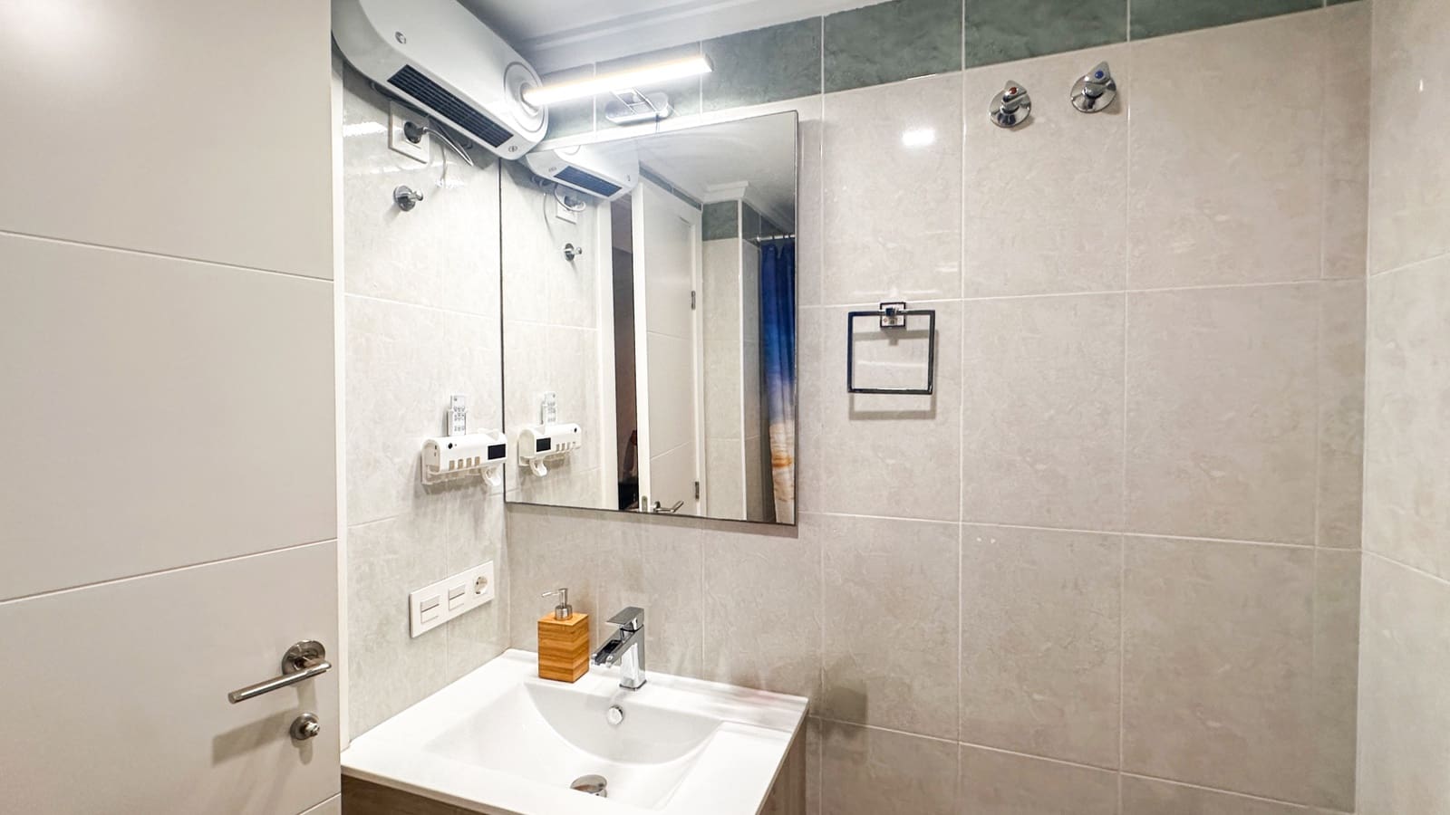 3 chambre Appartement à vendre à Torrevieja avec piscine - 199 900 € (Ref: 9806949)