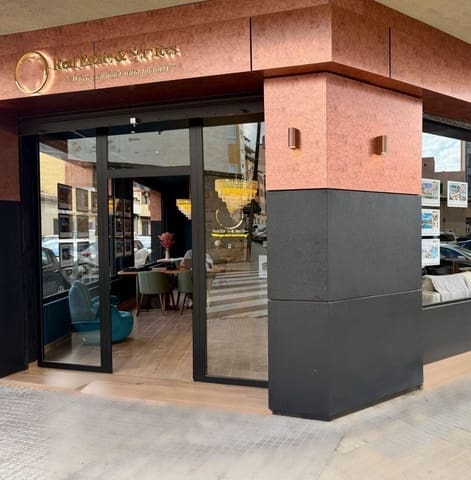 Komercyjne na sprzedaż w Foners, Palma de Mallorca - 400 000 € (Ref: 9807408)