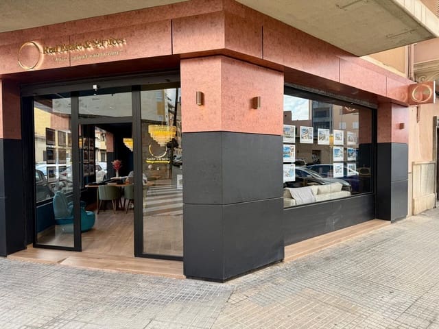 Komercyjne na sprzedaż w Foners, Palma de Mallorca - 400 000 € (Ref: 9807408)