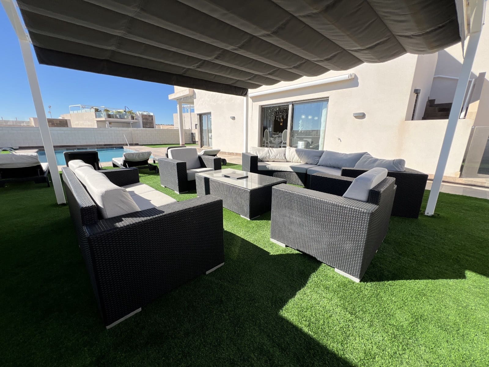 5 camera da letto Villa in vendita in Orihuela Costa con piscina - 675.000 € (Rif: 9808559)