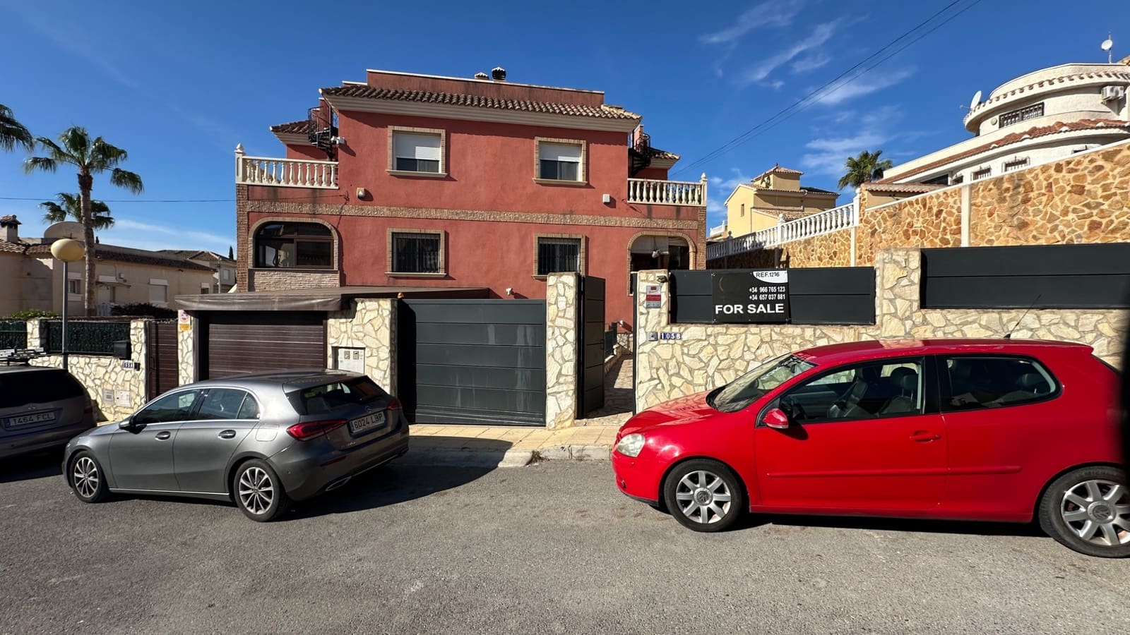 3 Zimmer Haus zu verkaufen in San Miguel de Salinas mit Pool - 299.999 € (Ref: 9816237)