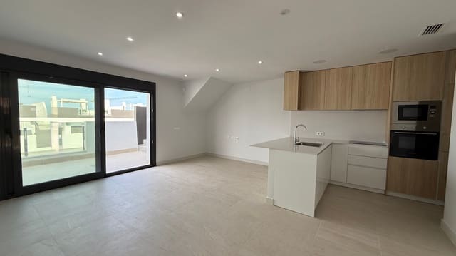 2 soverom Penthouse til salgs i Torrevieja med svømmebasseng garasje - € 305 000 (Ref: 9969011)