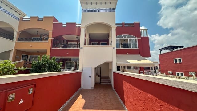 2 soveværelse Bungalow til salg i Punta Prima, Orihuela med swimmingpool - € 164.900 (Ref: 9985773)