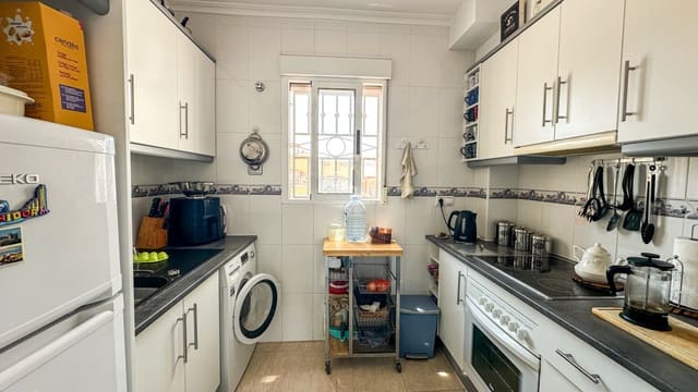 2 soveværelse Bungalow til salg i Punta Prima, Orihuela med swimmingpool - € 164.900 (Ref: 9985773)