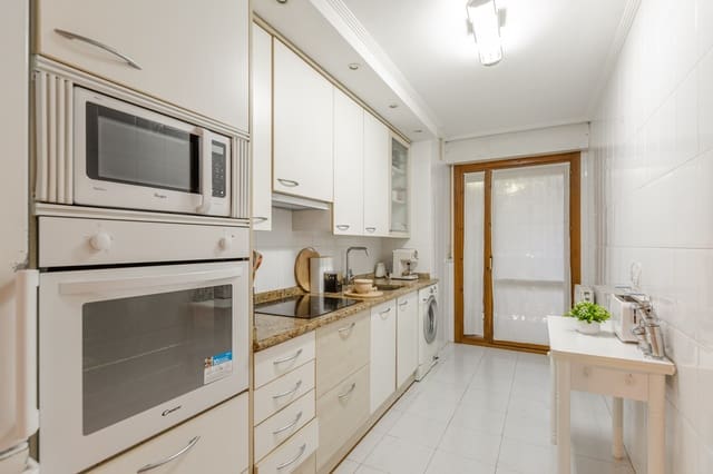 3 sypialnia Mieszkanie na sprzedaż w Pampeluna z garażem - 285 000 € (Ref: 10005224)