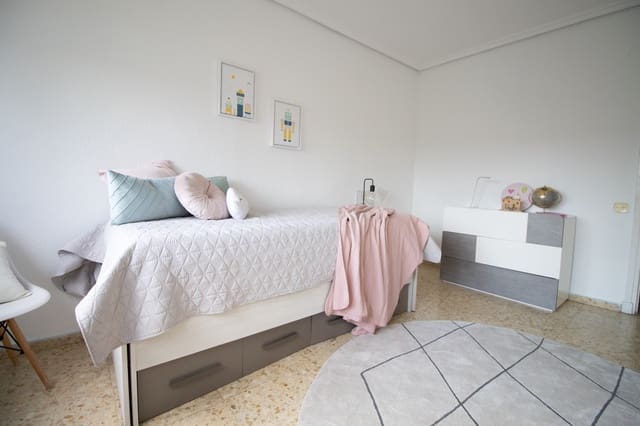 3 bedroom Flat for sale in Allo with garage - € 129,000 (Ref: 10008747)