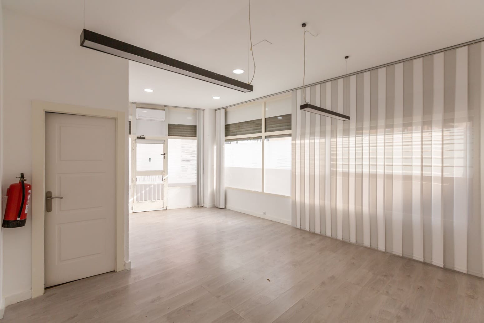 Commercieel te koop in Pamplona - € 64.000 (Ref: 10012949)