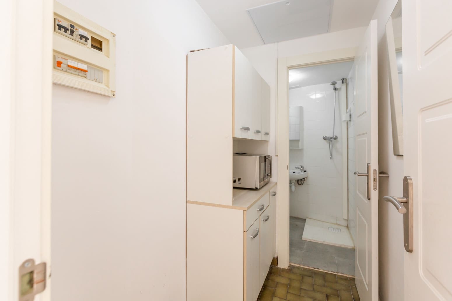 Commercieel te koop in Pamplona - € 64.000 (Ref: 10012949)