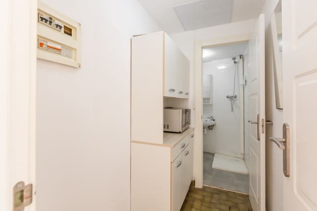 Commercieel te koop in Pamplona - € 64.000 (Ref: 10012949)