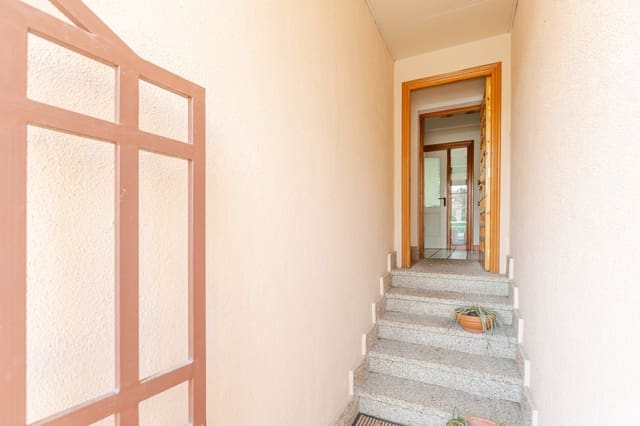 3 bedroom Villa for sale in Zizur Mayor / Zizur Nagusia with garage - € 520,000 (Ref: 10017183)