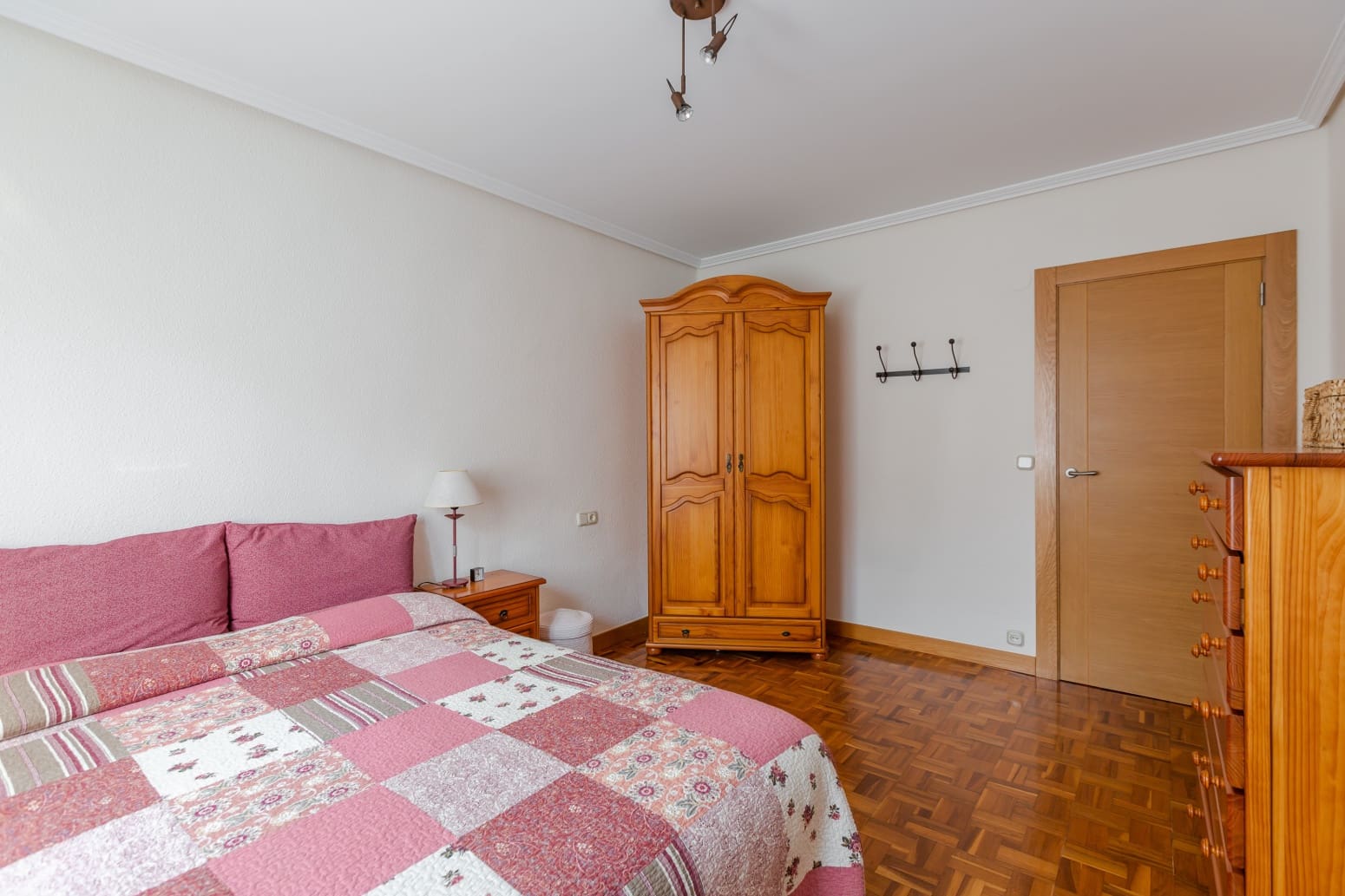 3 bedroom Flat for sale in Pamplona / Iruna - € 215,000 (Ref: 10017184)