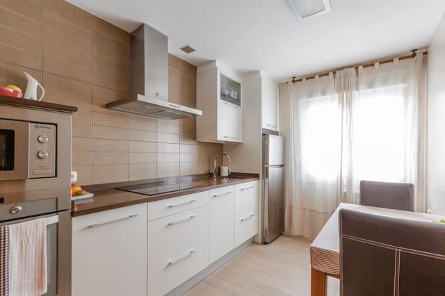 3 bedroom Flat for sale in Pamplona / Iruña - € 215,000 (Ref: 10017184)