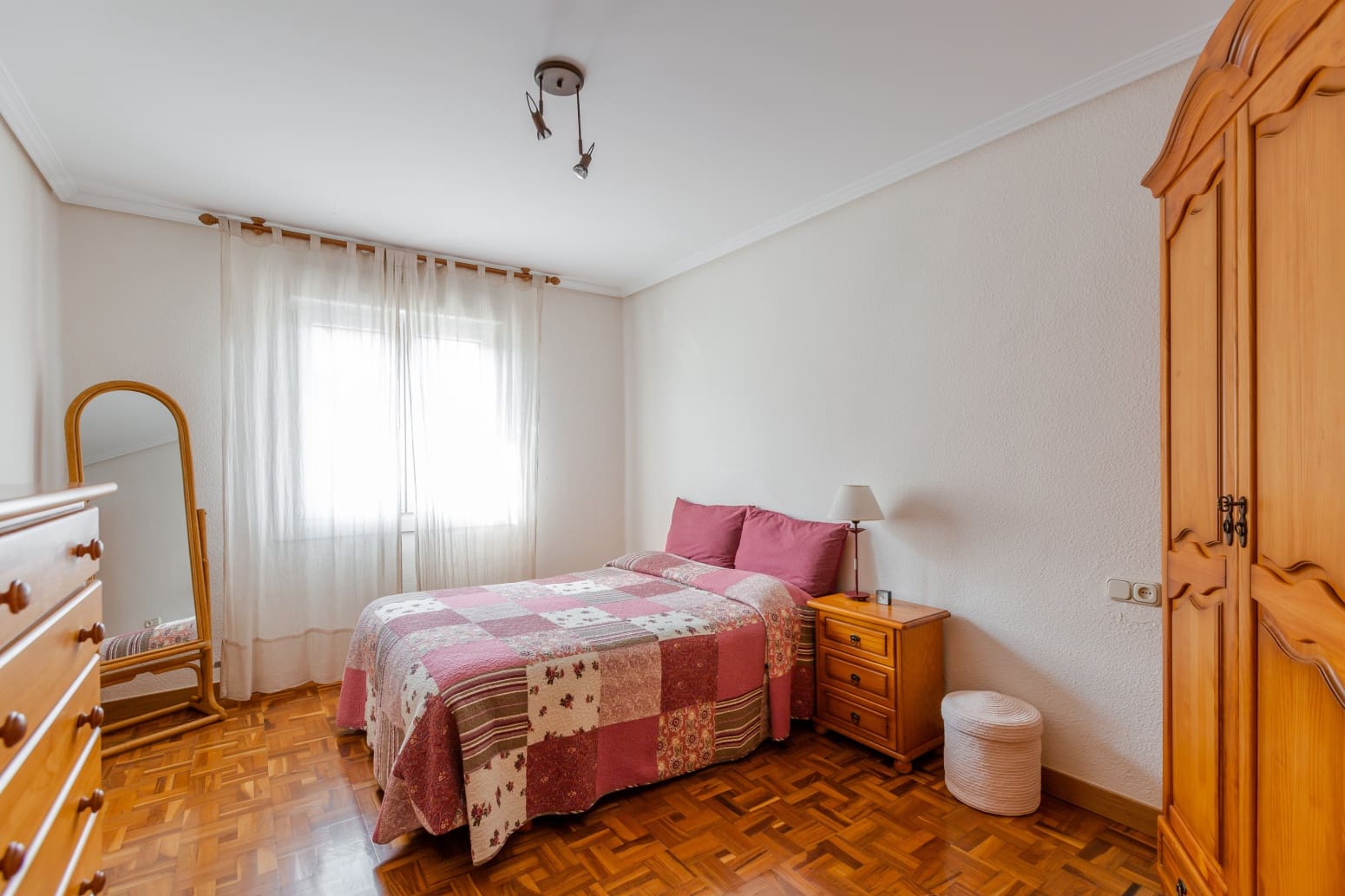 3 bedroom Flat for sale in Pamplona / Iruna - € 215,000 (Ref: 10017184)