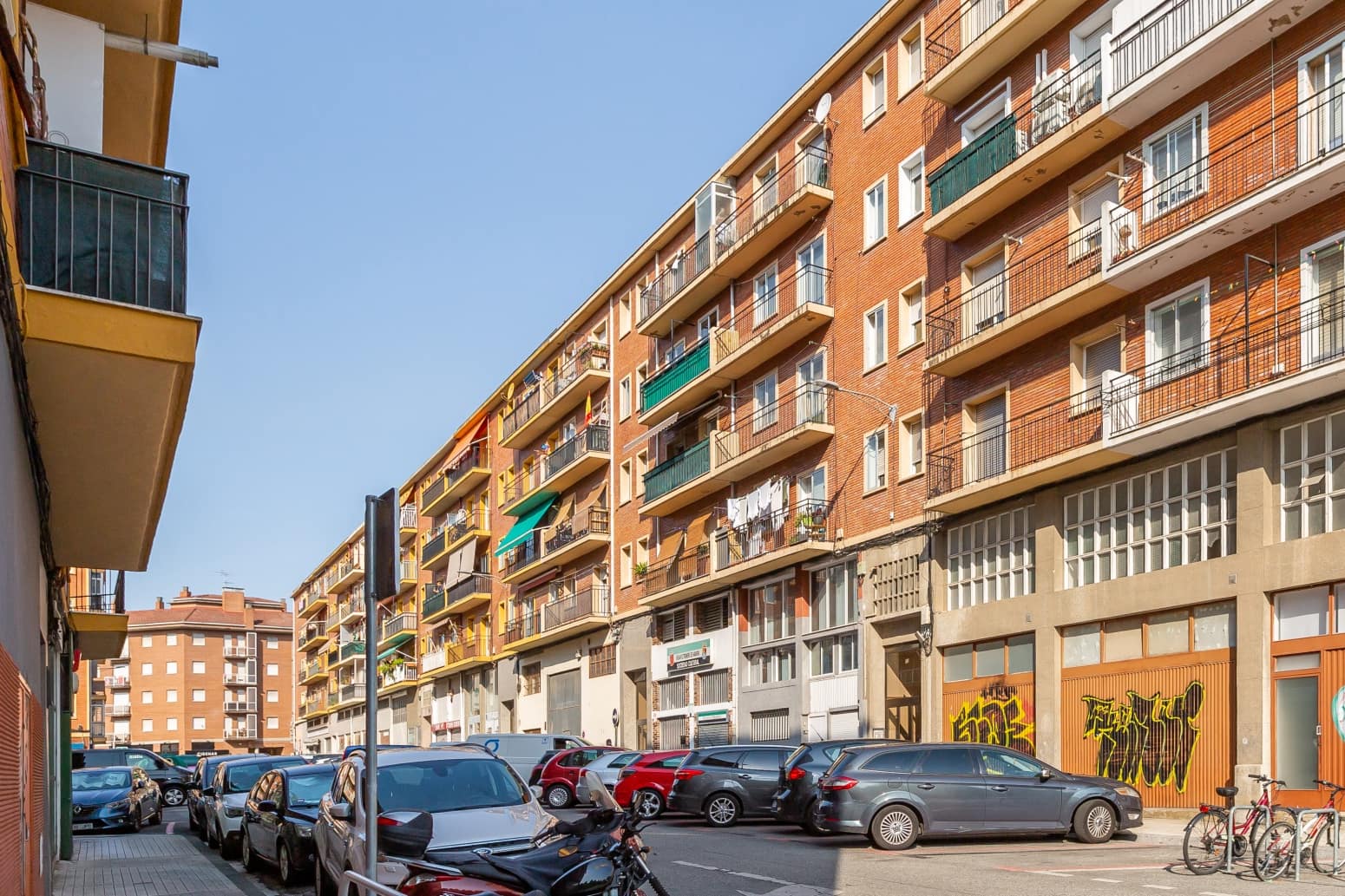 3 bedroom Flat for sale in Pamplona / Iruna - € 215,000 (Ref: 10017184)