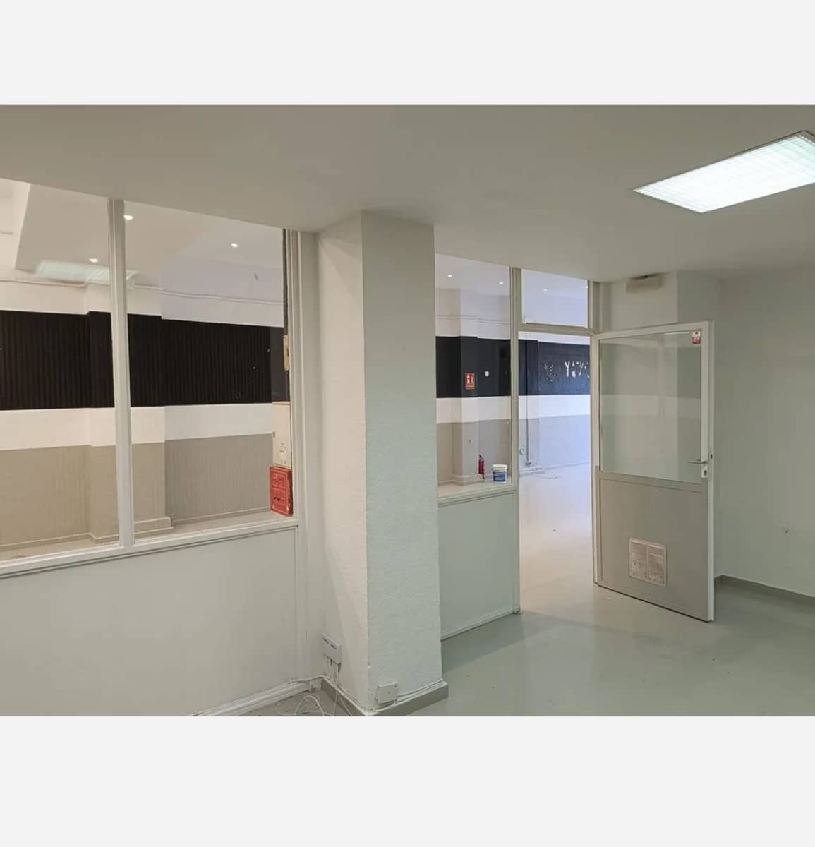 Commercieel te huur in Pamplona - € 1.200 (Ref: 10020307)
