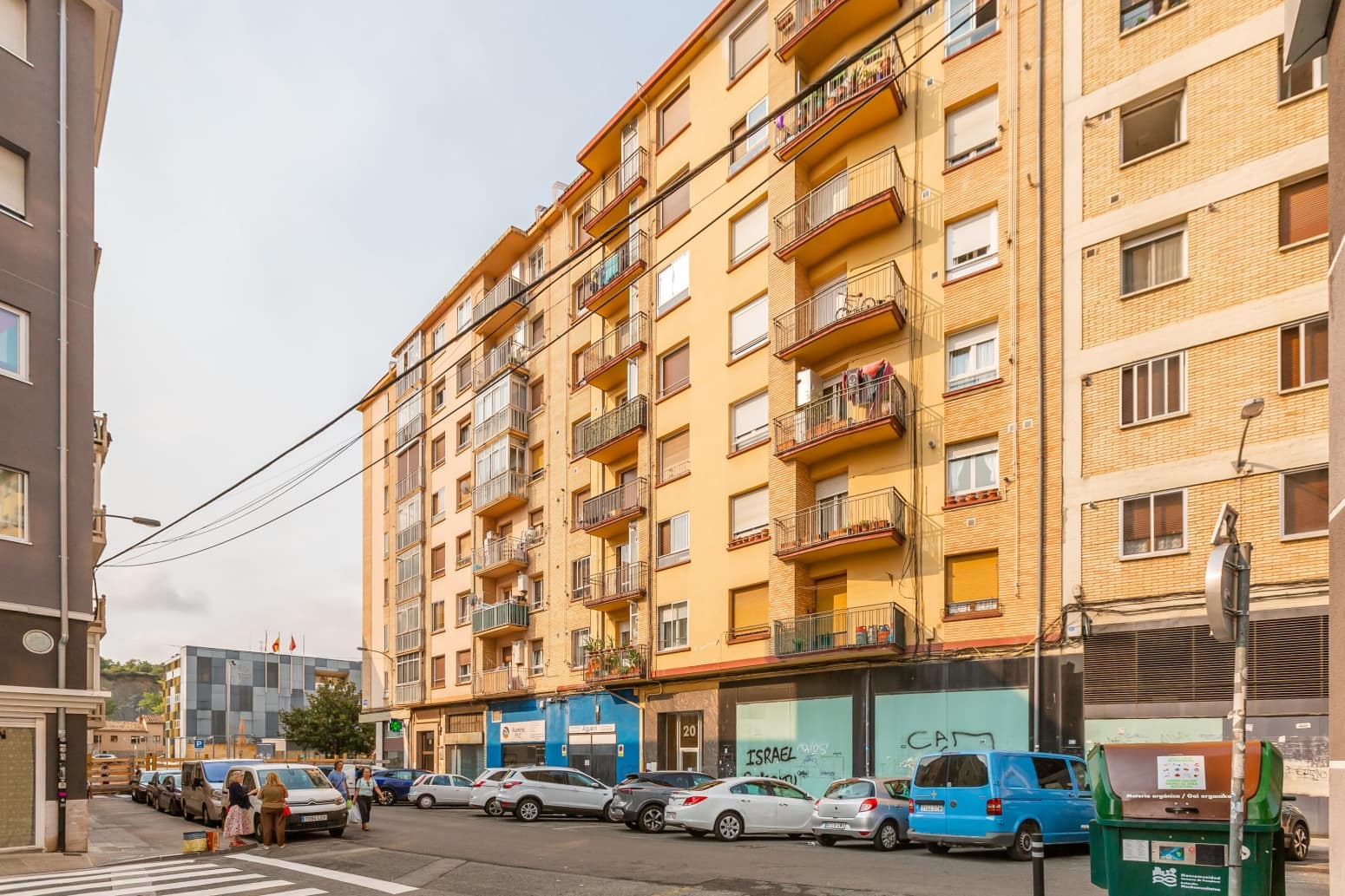 4 makuuhuone Asunto myytävänä paikassa Burlada - 220 000 € (Ref: 10022108)