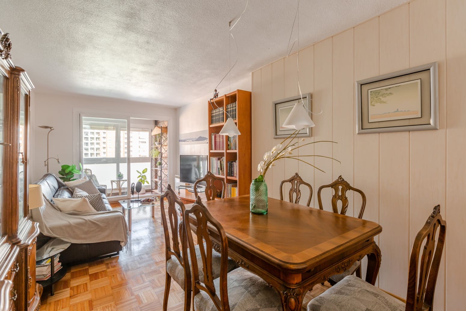 3 sovrum Lägenhet till salu i Pamplona med garage - 345 000 € (Ref: 10023672)
