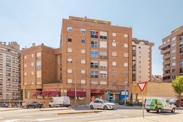 3 sovrum Lägenhet till salu i Pamplona med garage - 345 000 € (Ref: 10023672)