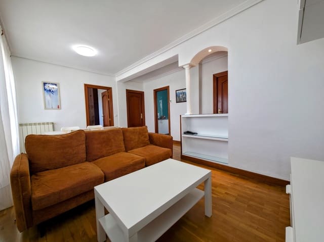 2 sovrum Lägenhet att hyra i Pamplona - 750 € (Ref: 10033541)
