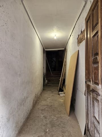 6 soveværelse Villa til salg i Sangüesa - € 98.000 (Ref: 10037096)