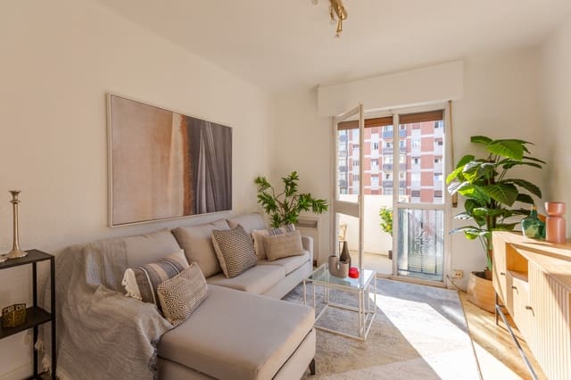 3 slaapkamer Flat te koop in Pamplona met garage - € 280.000 (Ref: 10040710)