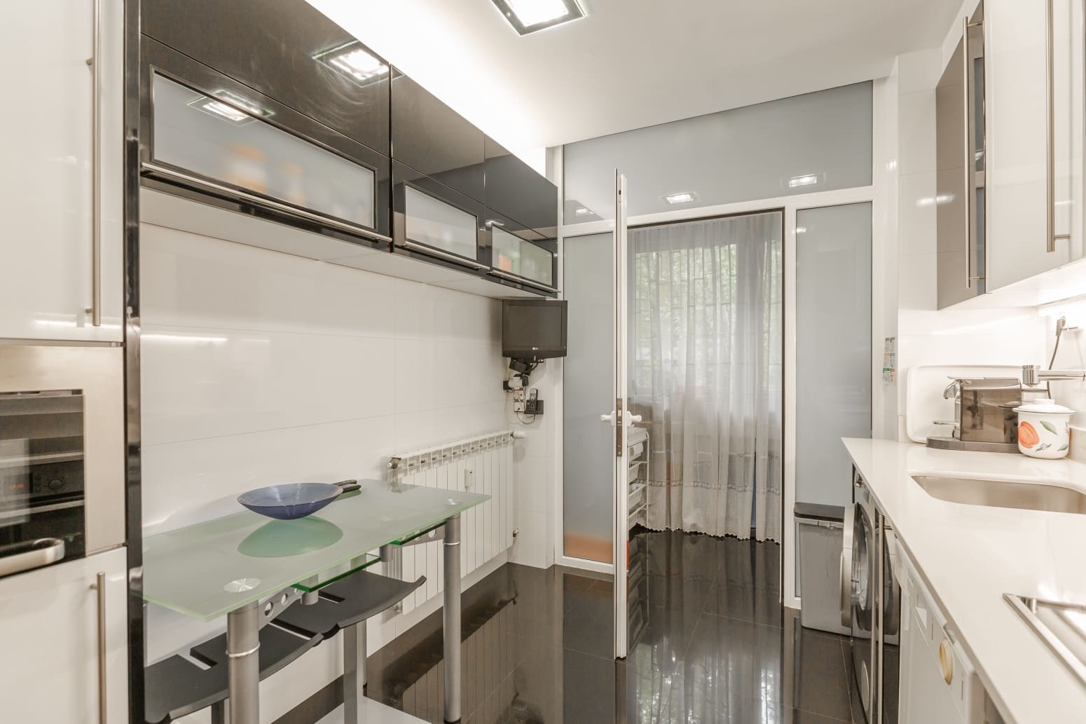 4 bedroom Flat for sale in Pamplona / Iruna - € 339,900 (Ref: 10046989)