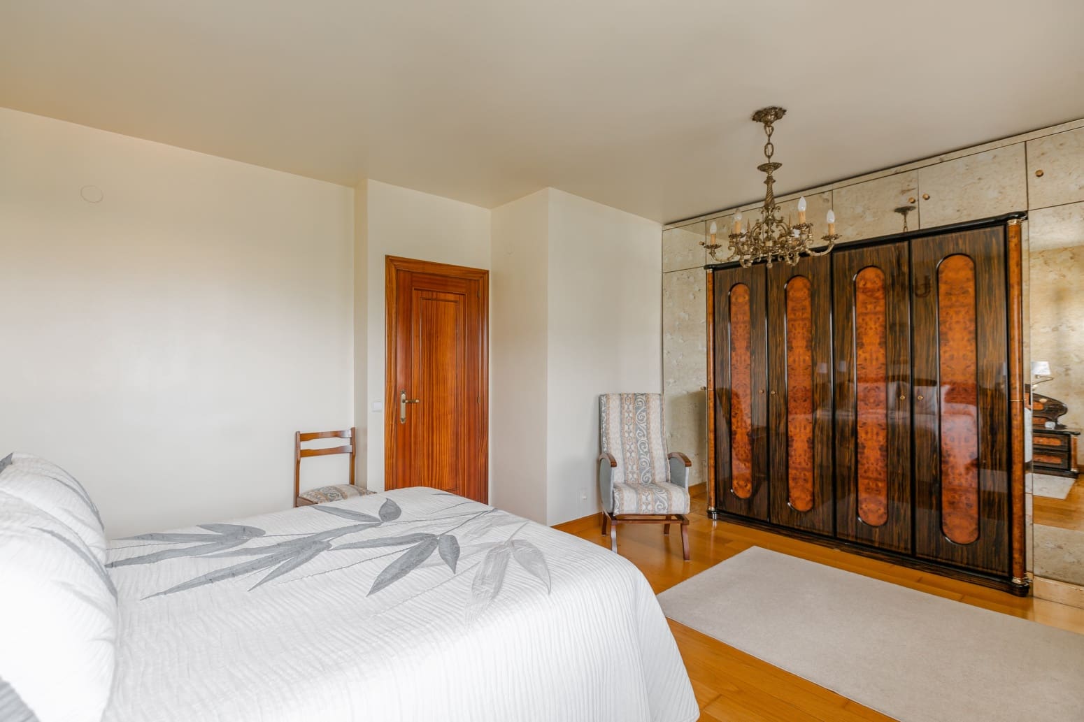 4 bedroom Flat for sale in Pamplona / Iruna - € 339,900 (Ref: 10046989)