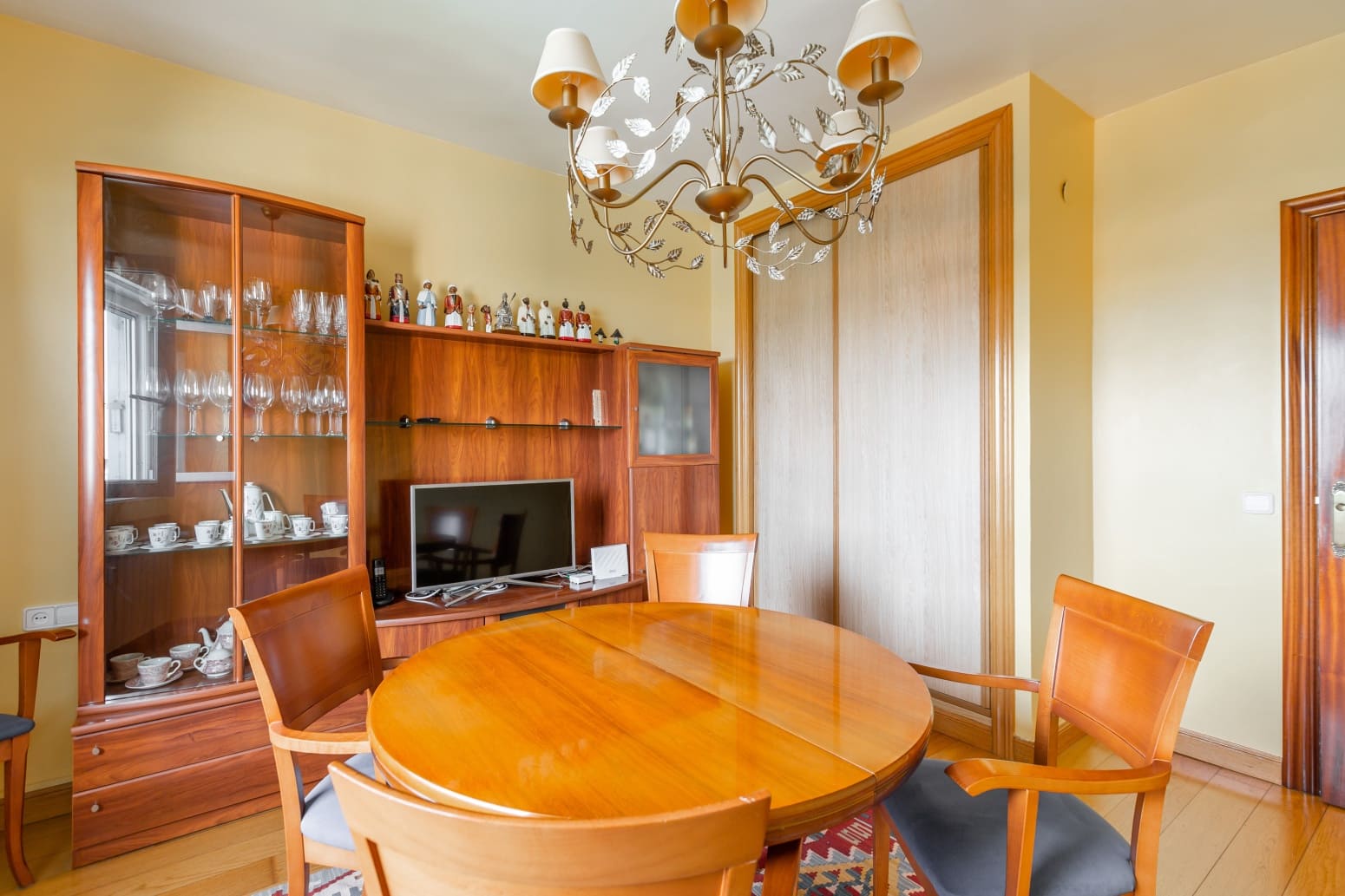 4 bedroom Flat for sale in Pamplona / Iruna - € 339,900 (Ref: 10046989)