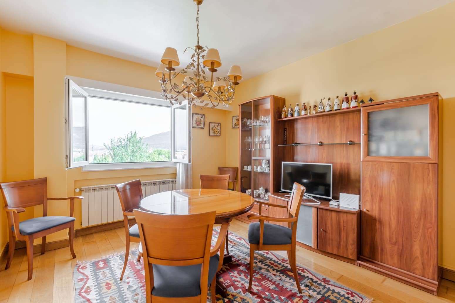 4 bedroom Flat for sale in Pamplona / Iruna - € 339,900 (Ref: 10046989)