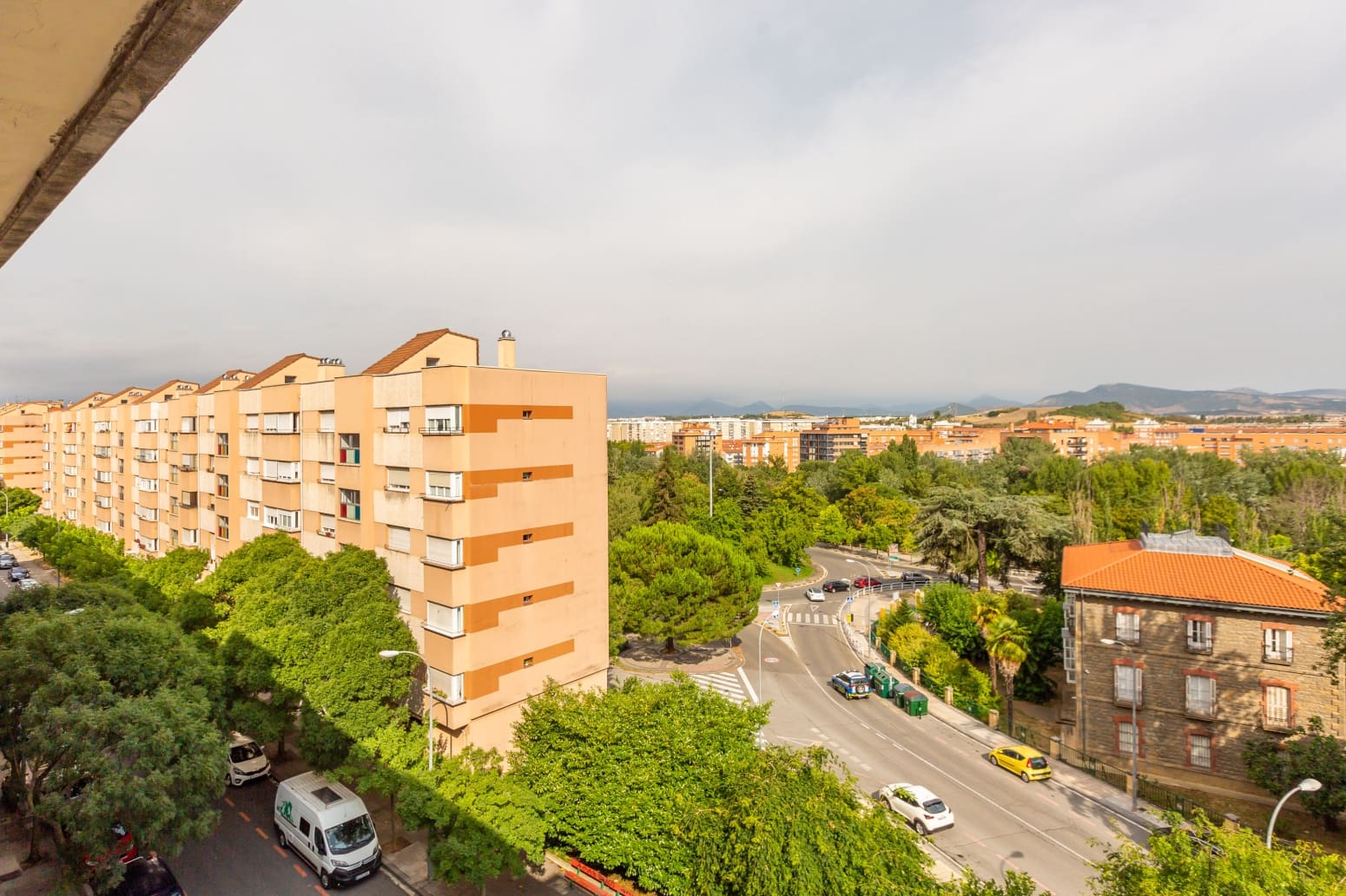 4 bedroom Flat for sale in Pamplona / Iruna - € 339,900 (Ref: 10046989)
