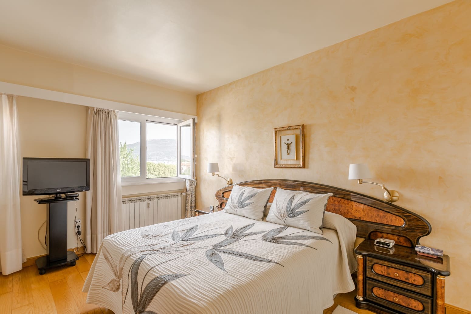 4 bedroom Flat for sale in Pamplona / Iruna - € 339,900 (Ref: 10046989)