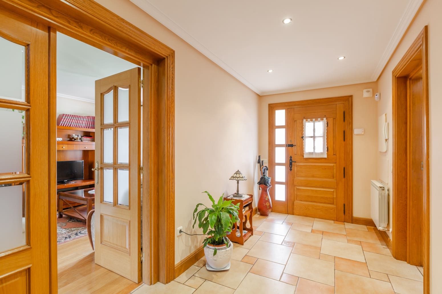5 sovrum Villa till salu i Aizoain med garage - 691 000 € (Ref: 10075423)