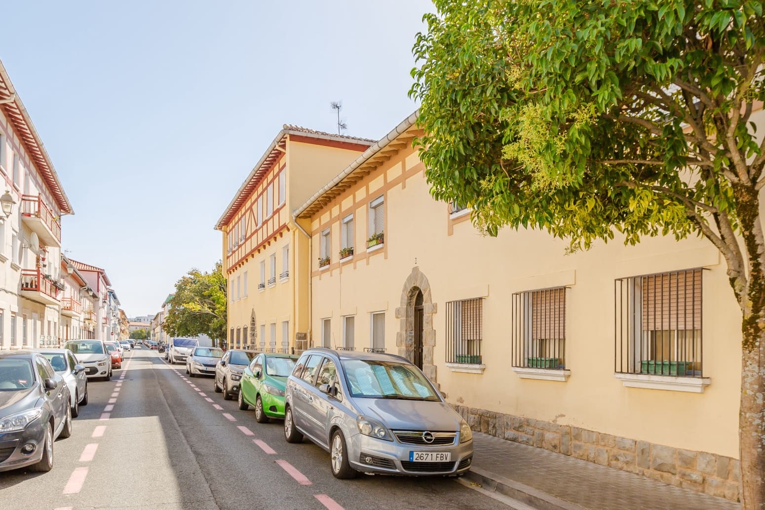Piso de 3 habitaciones en Pamplona / Iruña en venta - 215.000 € (Ref: 10075424)