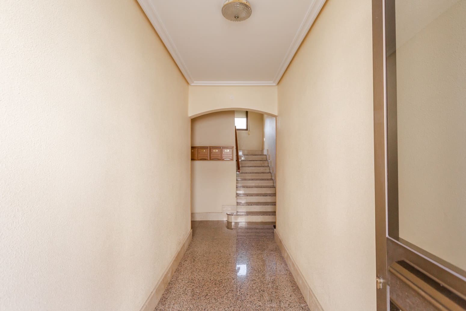 Piso de 3 habitaciones en Pamplona / Iruña en venta - 215.000 € (Ref: 10075424)