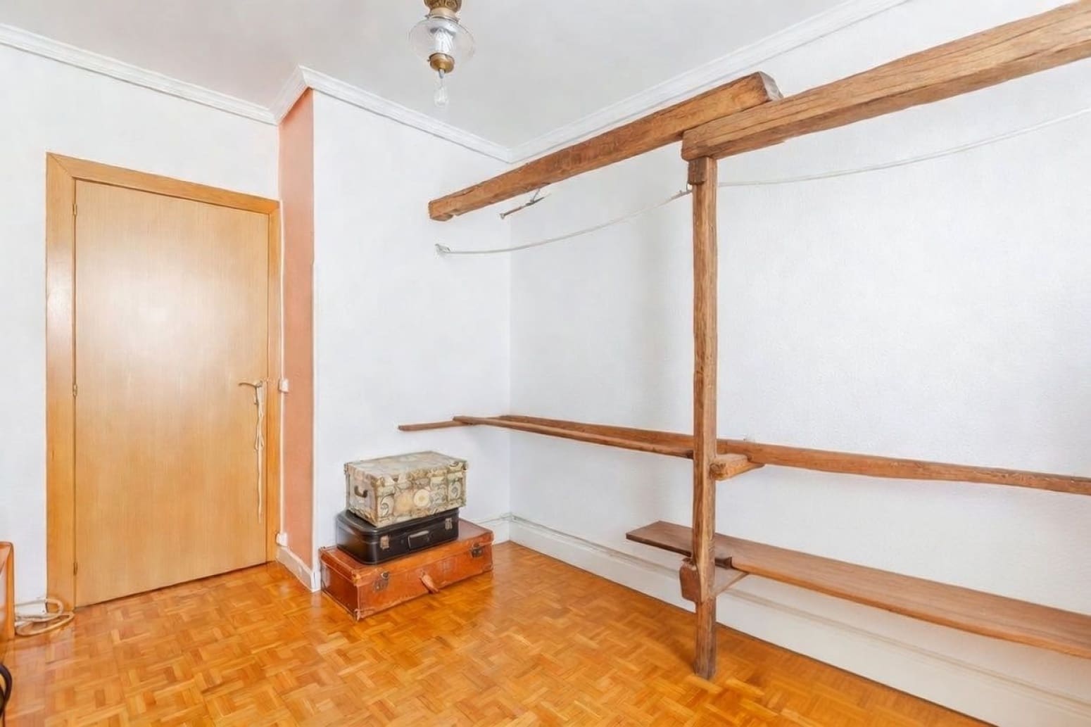 Piso de 3 habitaciones en Pamplona / Iruña en venta - 215.000 € (Ref: 10075424)