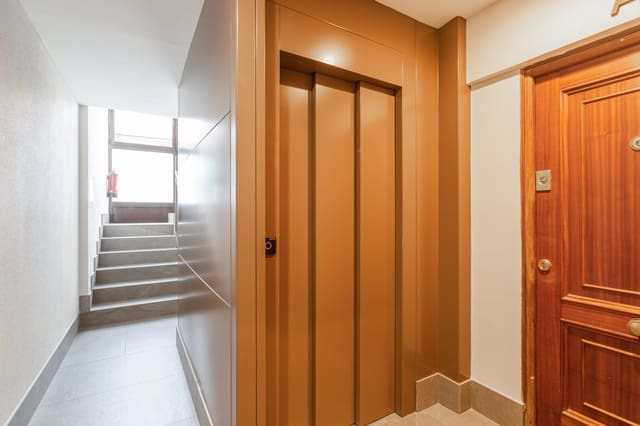 3 chambre Appartement à vendre à Pampelune - 248 000 € (Ref: 10080557)