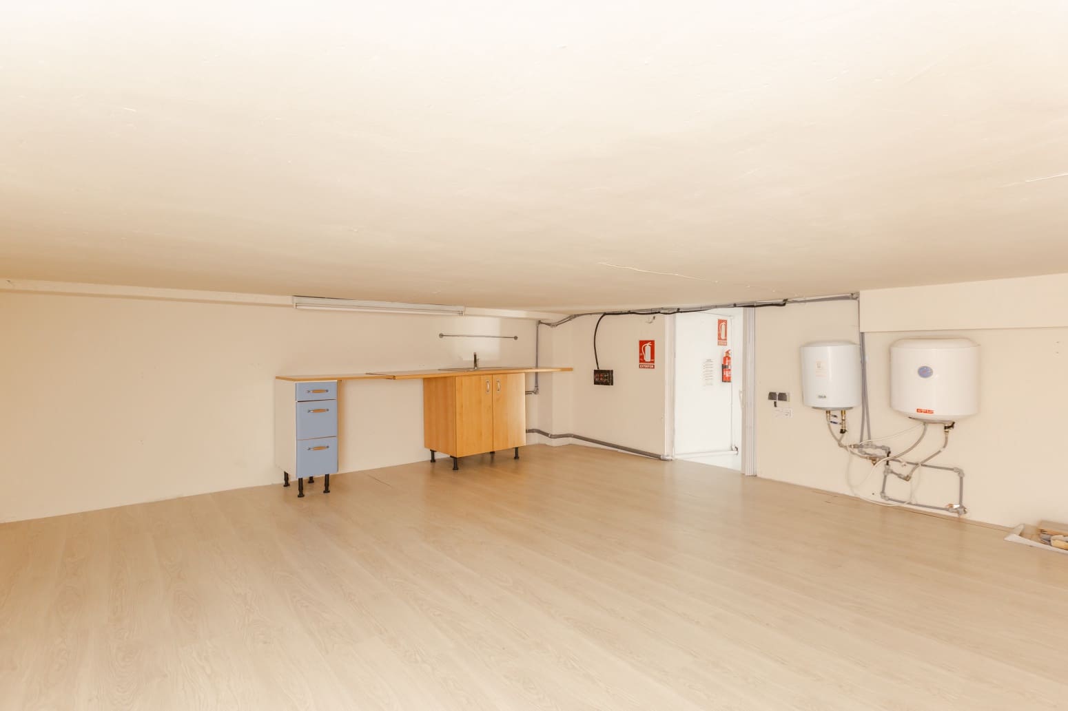 Kaupallinen vuokrattavana paikassa Pamplona - 680 € (Ref: 10085678)