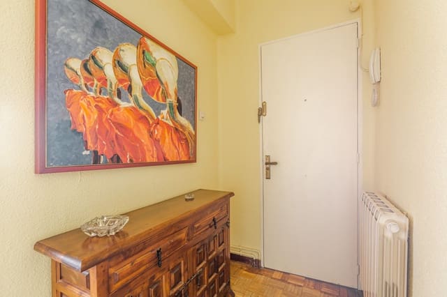 3 chambre Appartement à vendre à Pampelune - 129 000 € (Ref: 10101894)