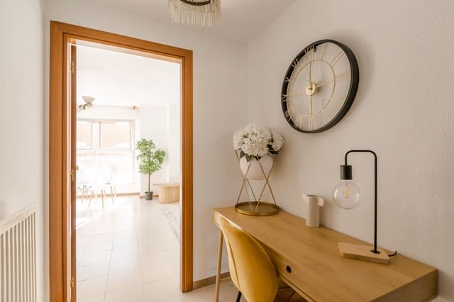 3 chambre Appartement à vendre à Pampelune avec garage - 265 000 € (Ref: 10101897)