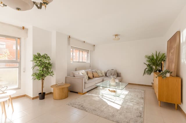 3 chambre Appartement à vendre à Pampelune avec garage - 265 000 € (Ref: 10101897)