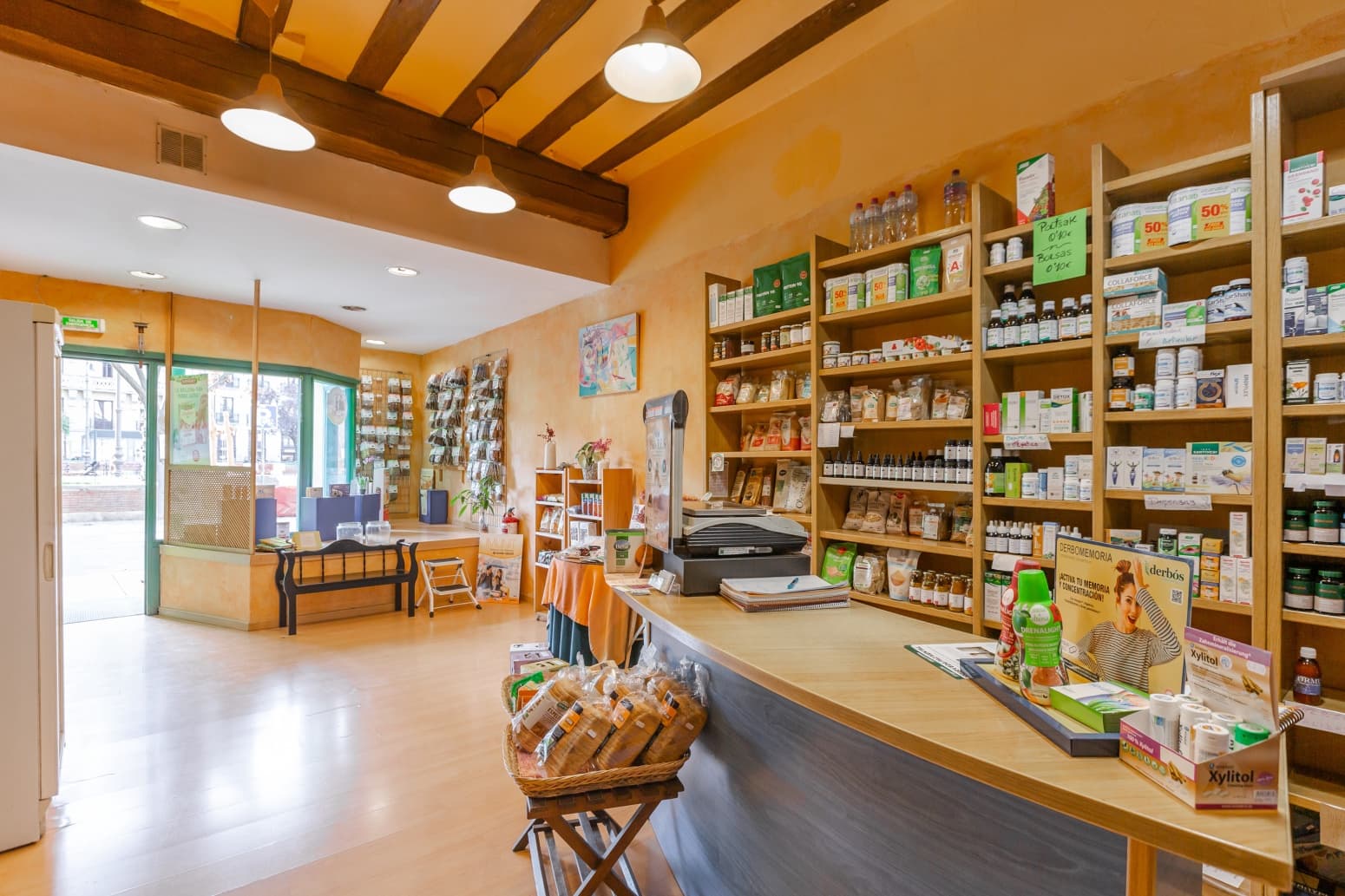 Commercial for sale in Pamplona / Iruna - € 239,000 (Ref: 10109049)