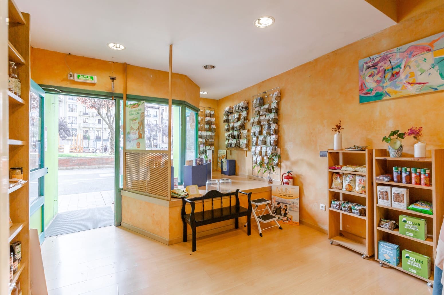Commercial for sale in Pamplona / Iruna - € 239,000 (Ref: 10109049)